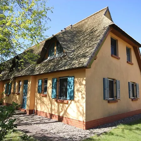 Апартаменты Darsser Ort Вустров