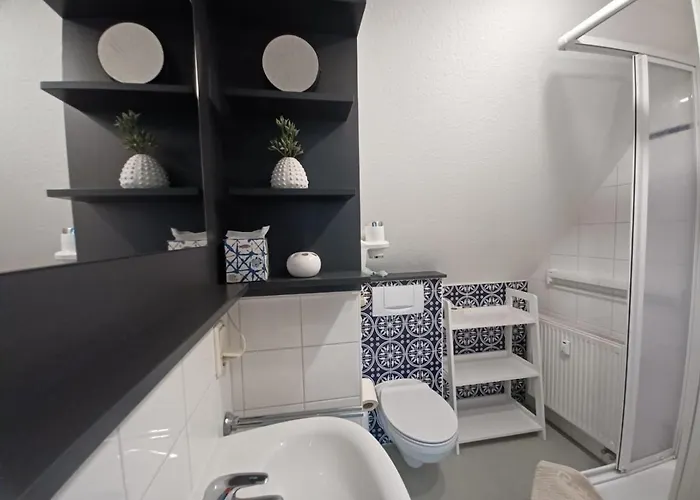 Darsser Ort 公寓 *