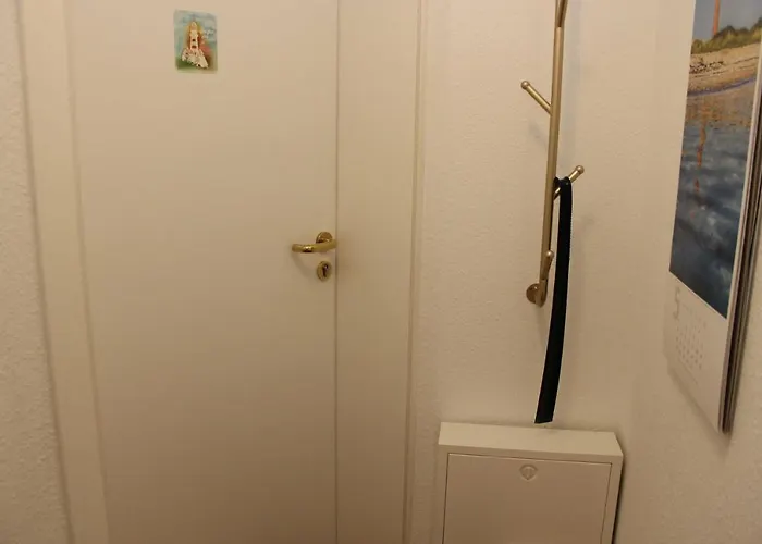 Darsser Ort 公寓 *